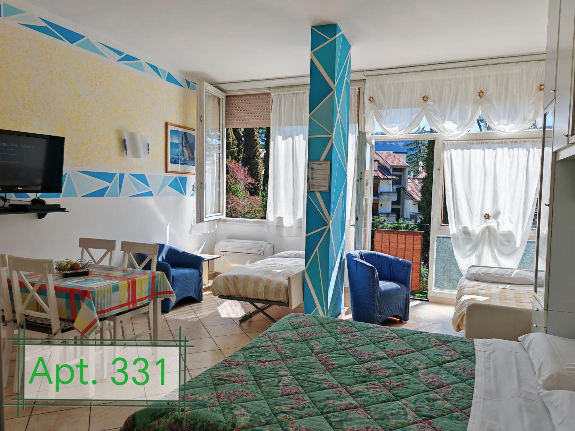 Garda Apartments In Euroresidence Exteriör bild